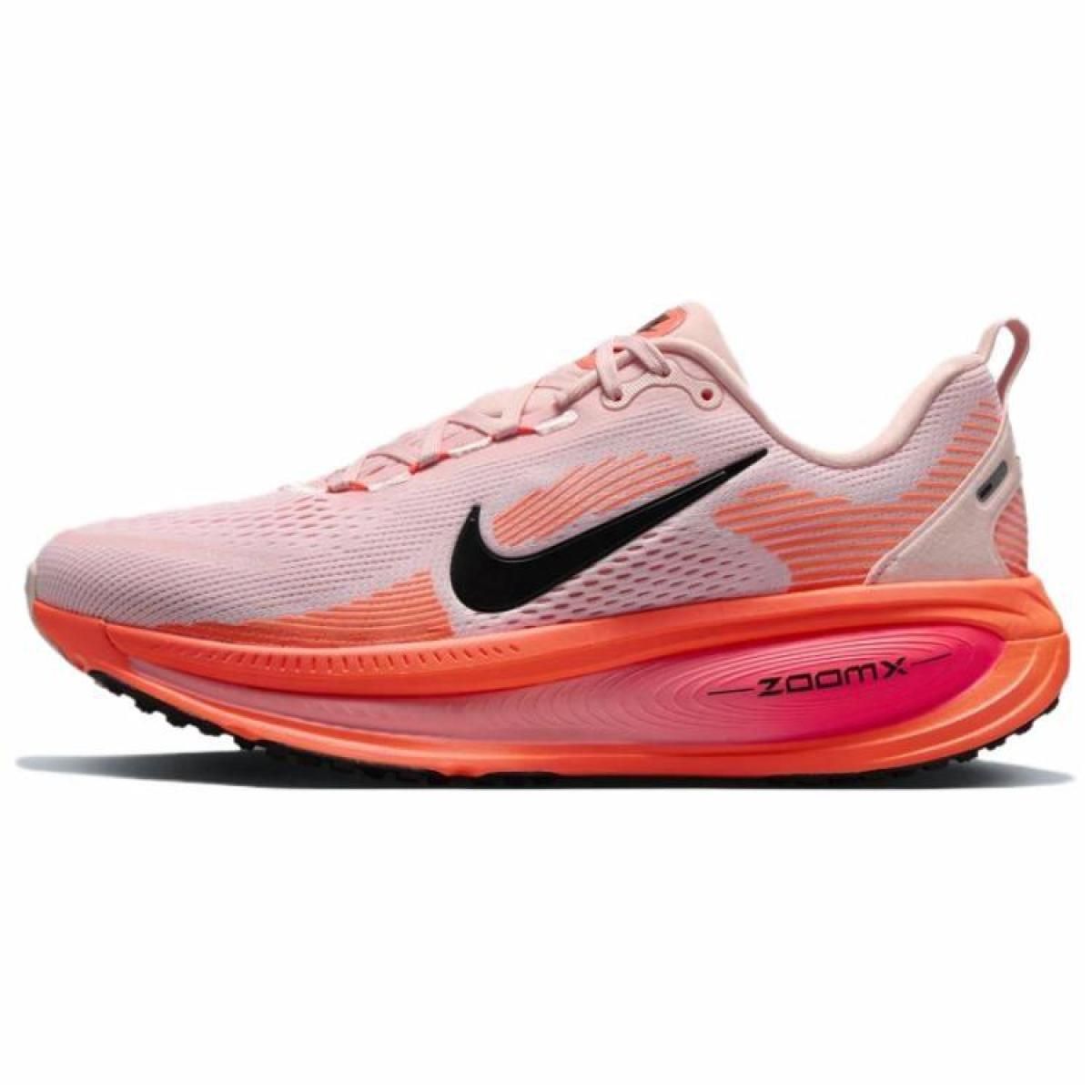 Женские кроссовки Nike Vomero 18 Red/Black
