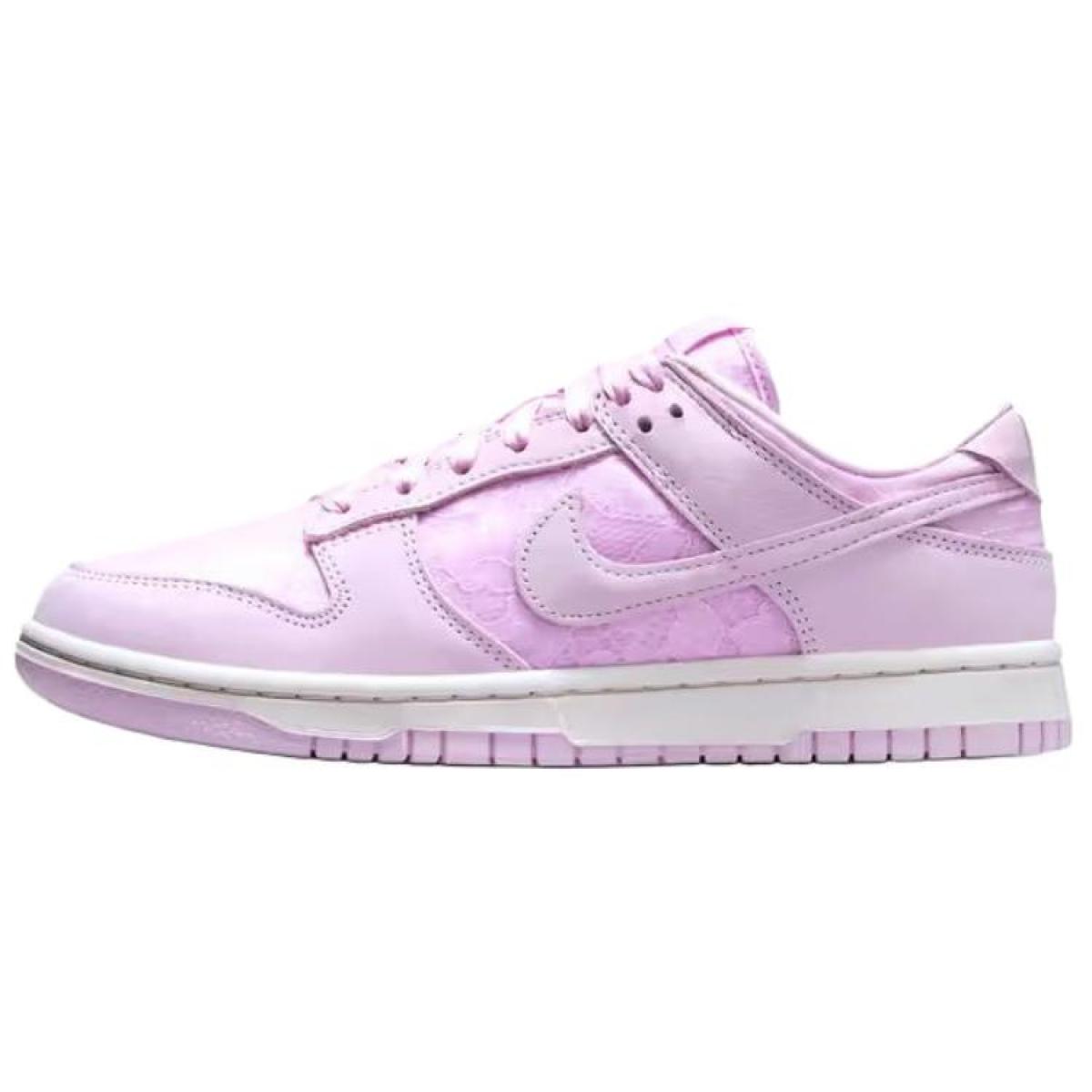 Женские кроссовки Nike Dunk Low “Lace” Pack Pink